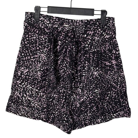 H & M Black Purple and White Patterned Shorts With Tie Belt Size 6 - Picture 1 of 5